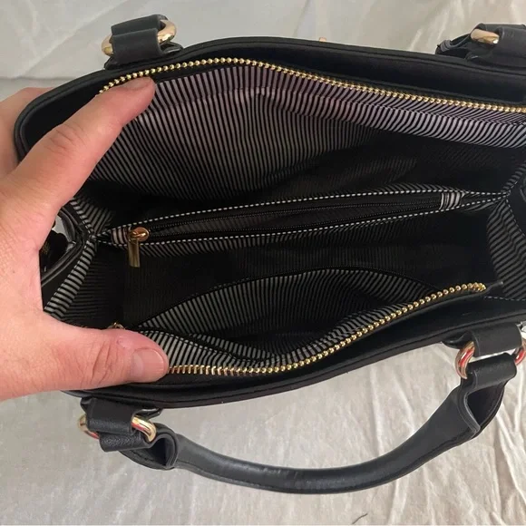 Deluxity Black and Gray Women's Satchel - Picture 3 of 5